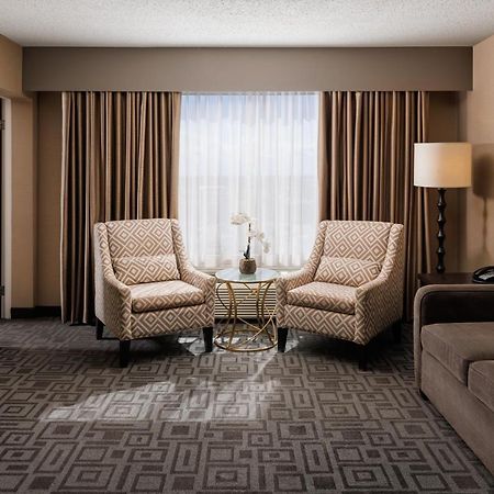 Pomeroy Hotel & Conference Centre Grande Prairie Bagian luar foto