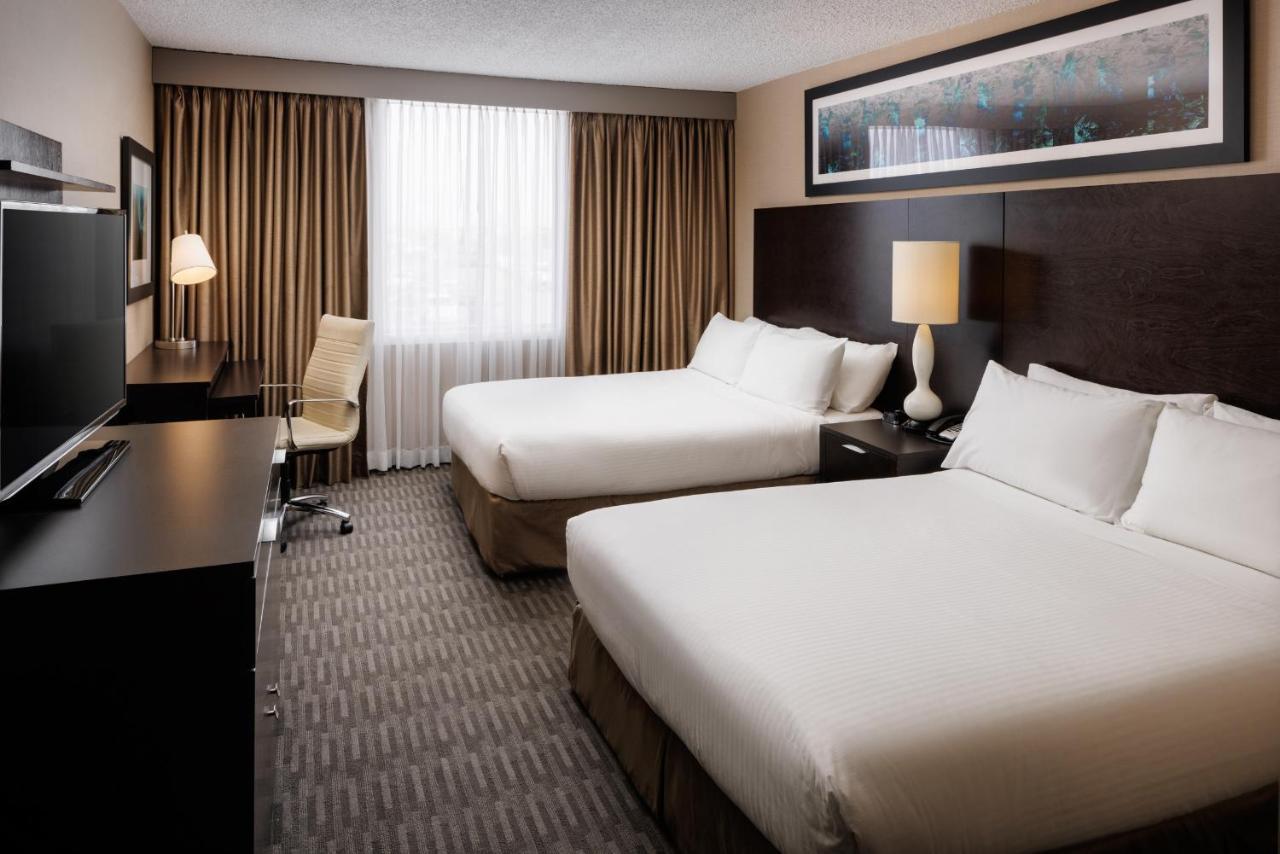 Pomeroy Hotel & Conference Centre Grande Prairie Bagian luar foto