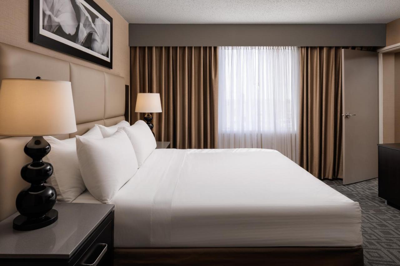 Pomeroy Hotel & Conference Centre Grande Prairie Bagian luar foto