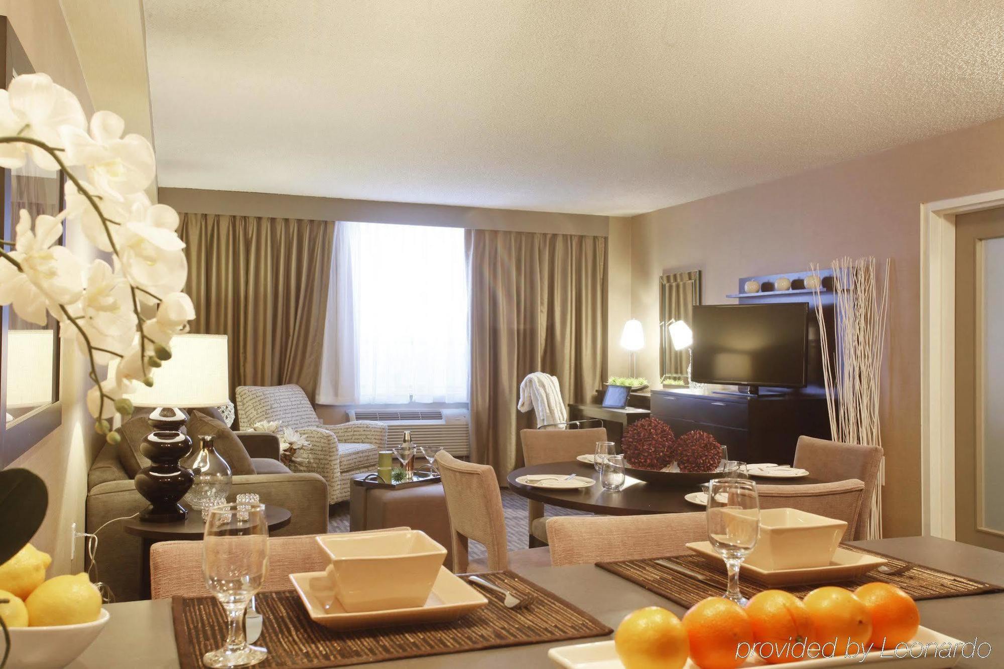 Pomeroy Hotel & Conference Centre Grande Prairie Bagian luar foto